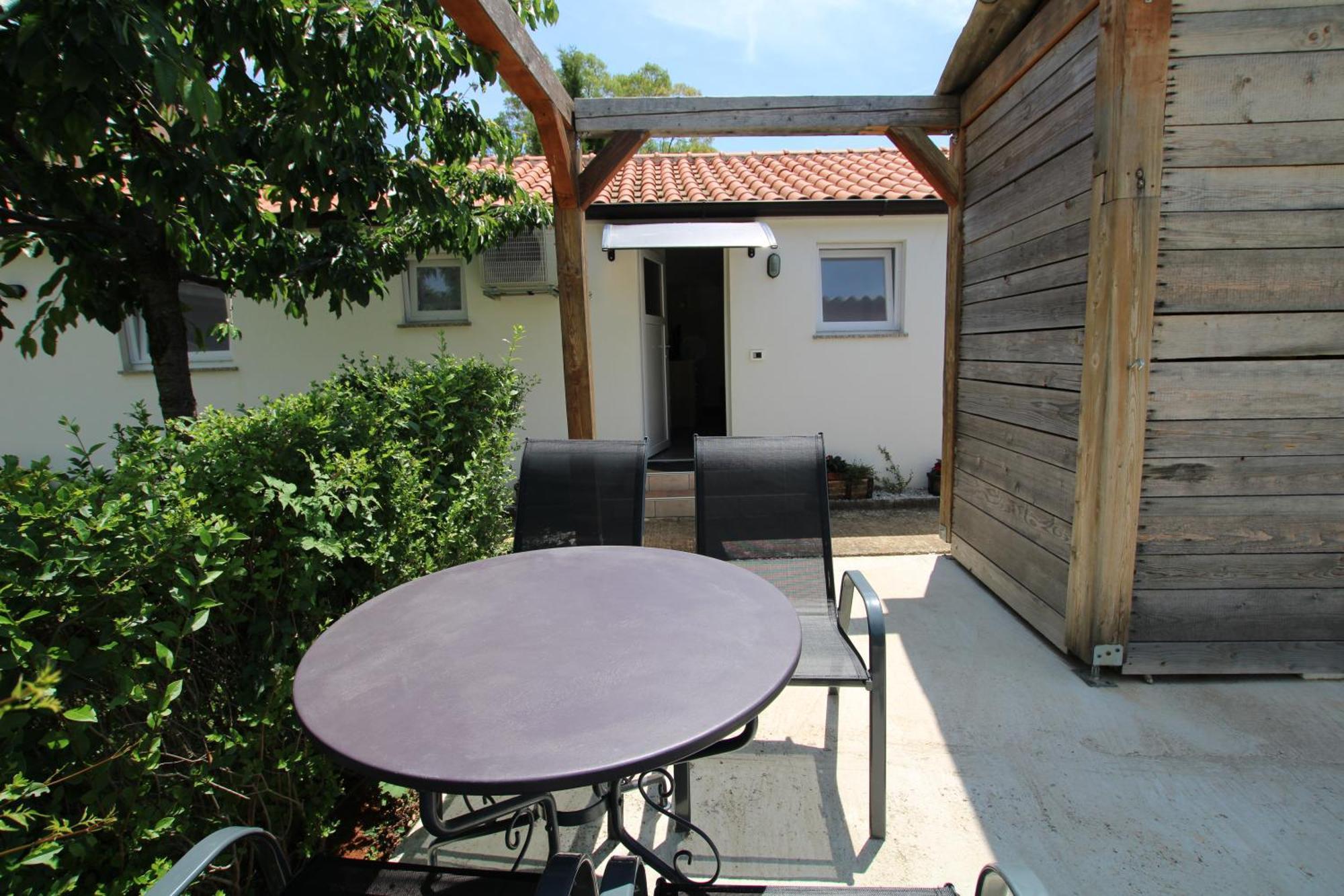 Apartments Green Garden Labinci Room photo